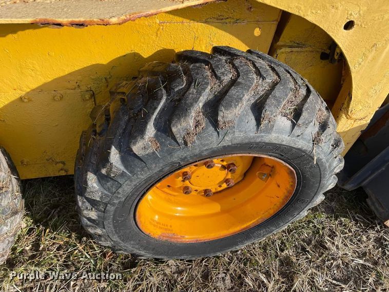 image for item JC9951 1994 Thomas T133S  skid steer loader