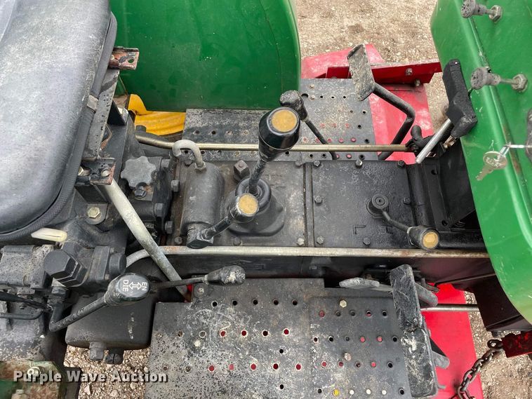 image for item JC9952 Jinma 204  MFWD tractor