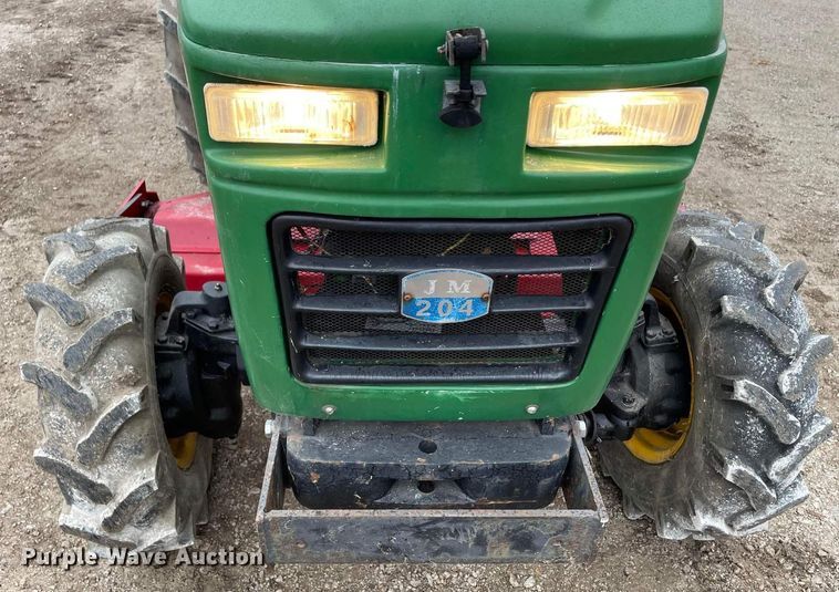 image for item JC9952 Jinma 204  MFWD tractor