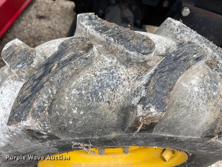 image for item JC9952 Jinma 204  MFWD tractor