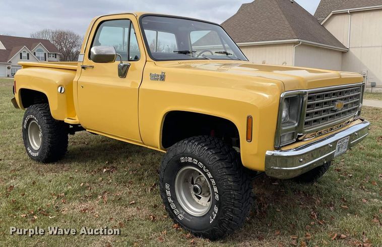 image for item JC9953 1977 Chevrolet K10  pickup truck