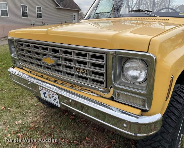 image for item JC9953 1977 Chevrolet K10  pickup truck