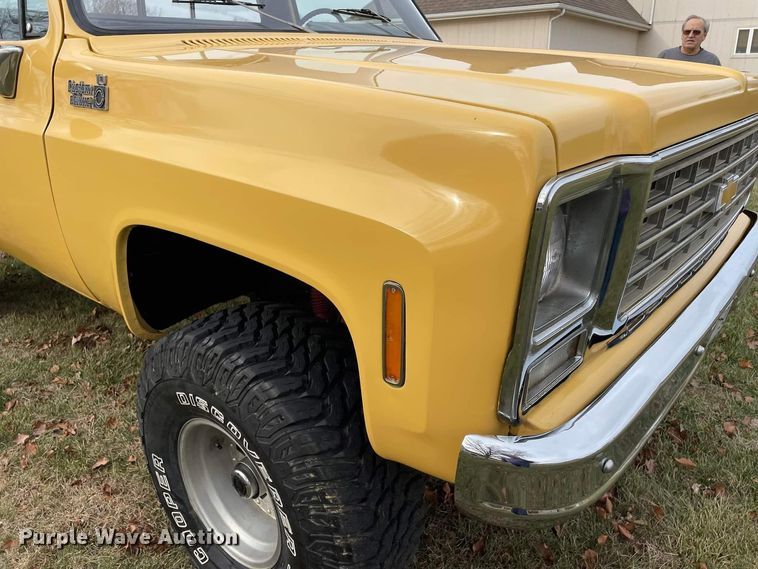 image for item JC9953 1977 Chevrolet K10  pickup truck