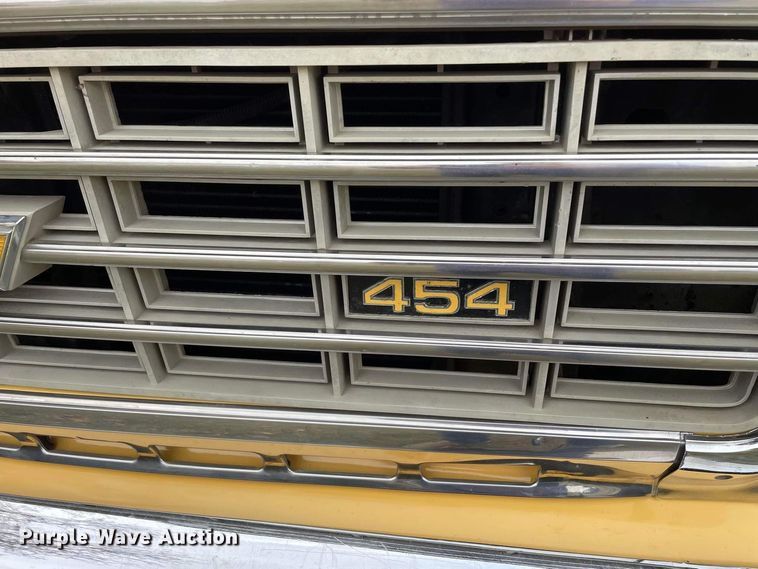 image for item JC9953 1977 Chevrolet K10  pickup truck