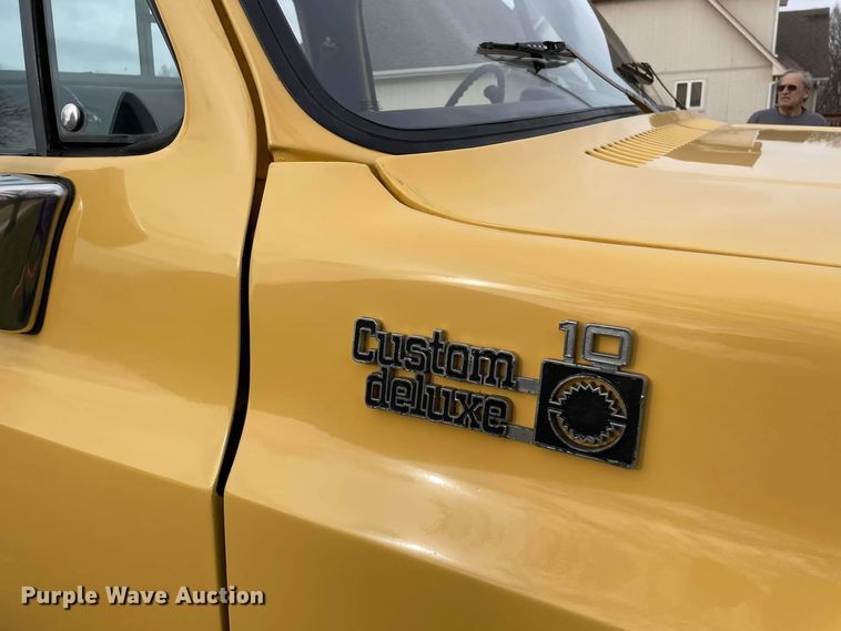 image for item JC9953 1977 Chevrolet K10  pickup truck