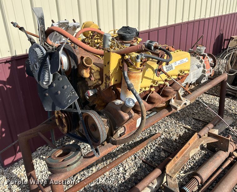 image for item JD9670 Caterpillar 3208  eight cylinder diesel engine