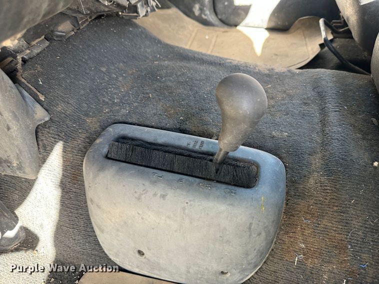 image for item JD9677 1999 Chevrolet Silverado 1500  Ext. Cab pickup truck