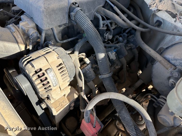 image for item JD9677 1999 Chevrolet Silverado 1500  Ext. Cab pickup truck