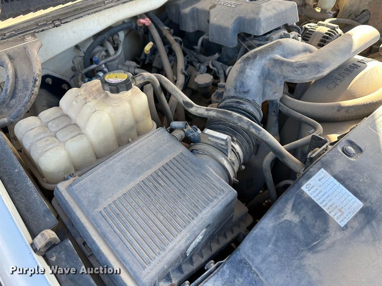 image for item JD9677 1999 Chevrolet Silverado 1500  Ext. Cab pickup truck