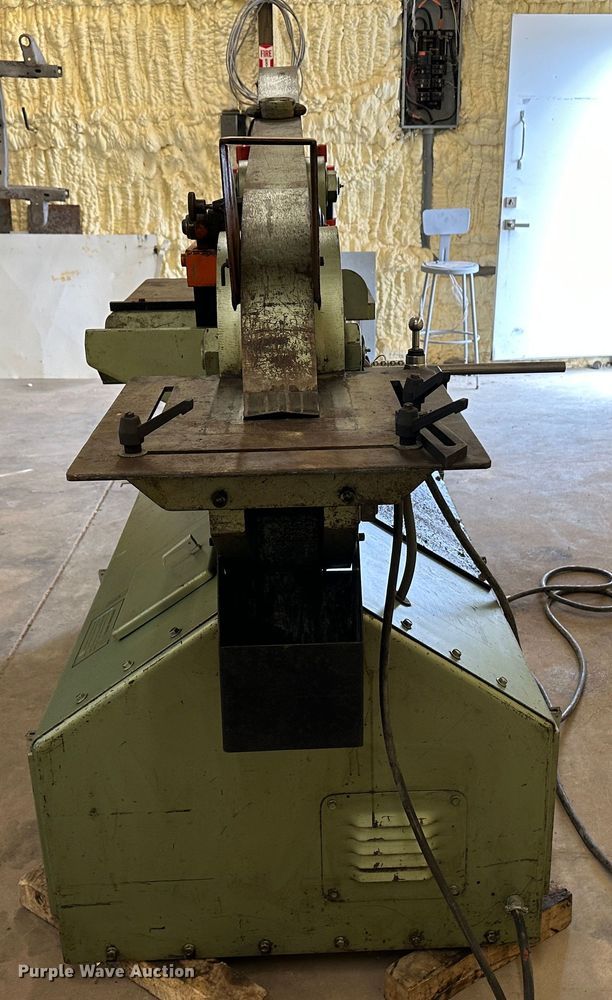 image for item JD9715 Piranha P90  iron worker