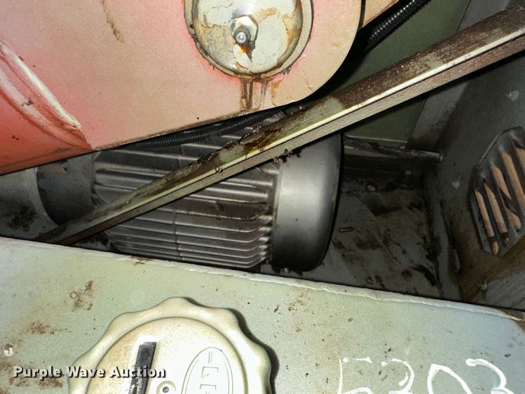 image for item JD9715 Piranha P90  iron worker