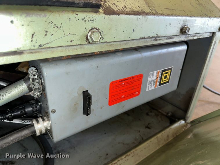 image for item JD9715 Piranha P90  iron worker