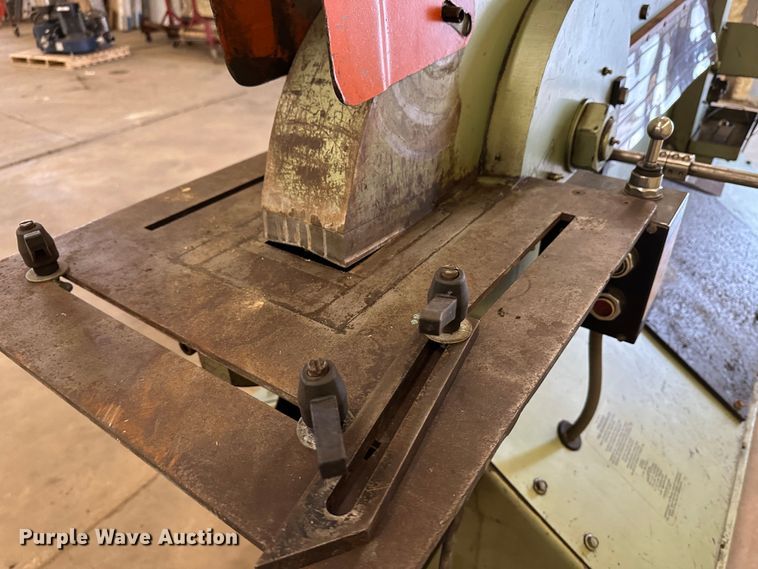 image for item JD9715 Piranha P90  iron worker