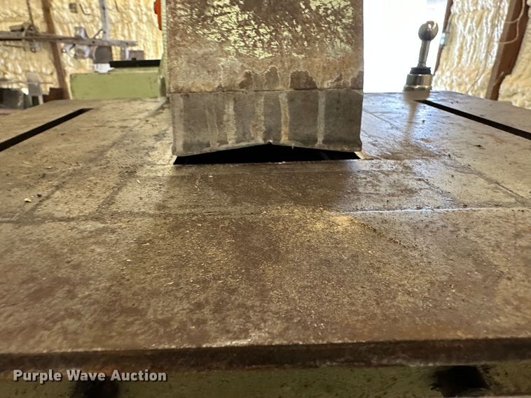 image for item JD9715 Piranha P90  iron worker