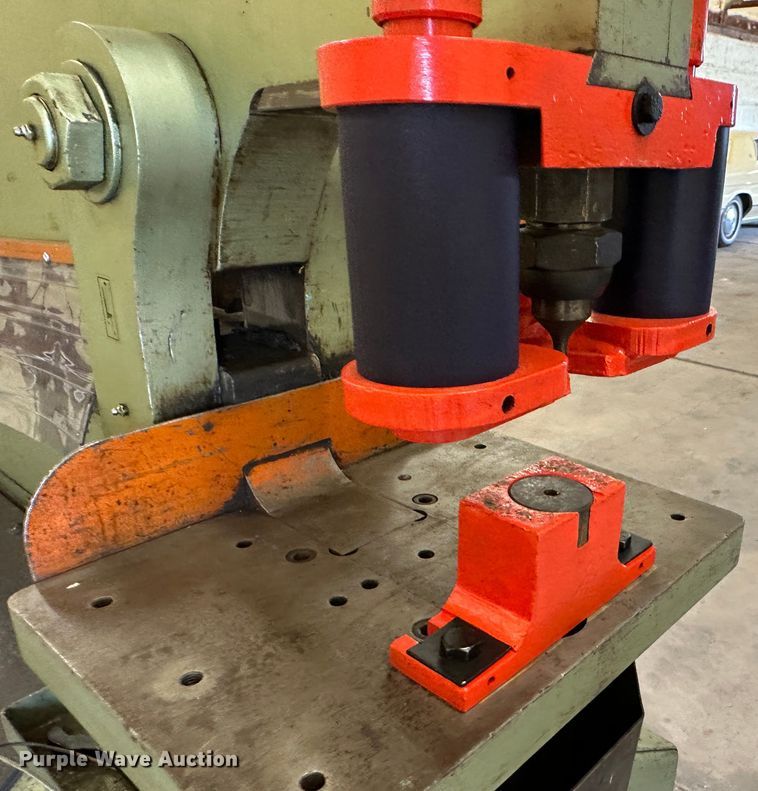 image for item JD9715 Piranha P90  iron worker