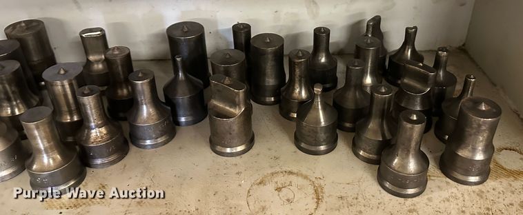 image for item JD9715 Piranha P90  iron worker