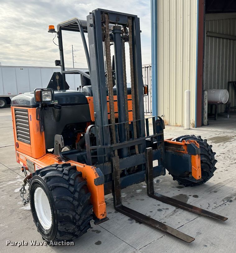 image for item JD9731 2011 Moffett M55  forklift