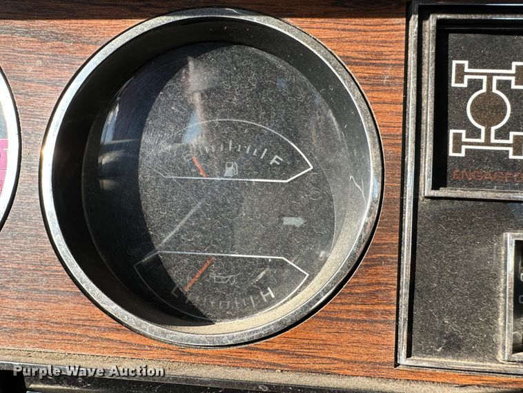 image for item JD9739 1985 Dodge W350  brush fire truck