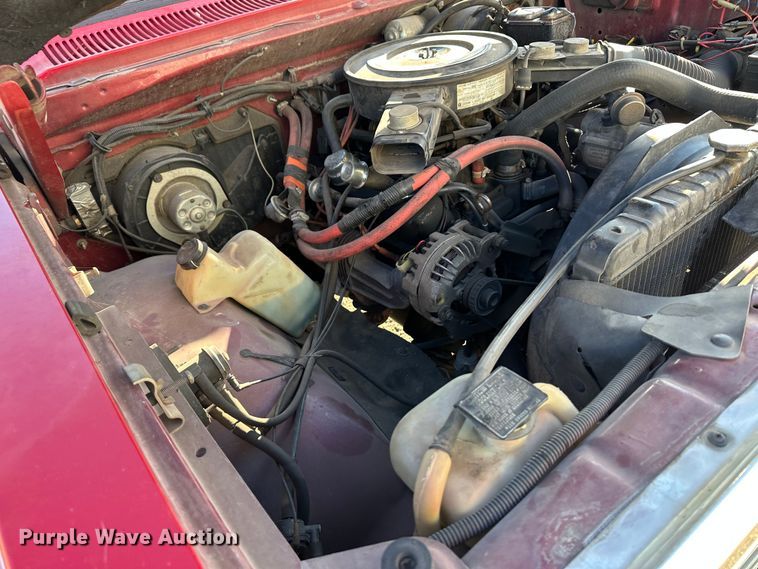 image for item JD9739 1985 Dodge W350  brush fire truck