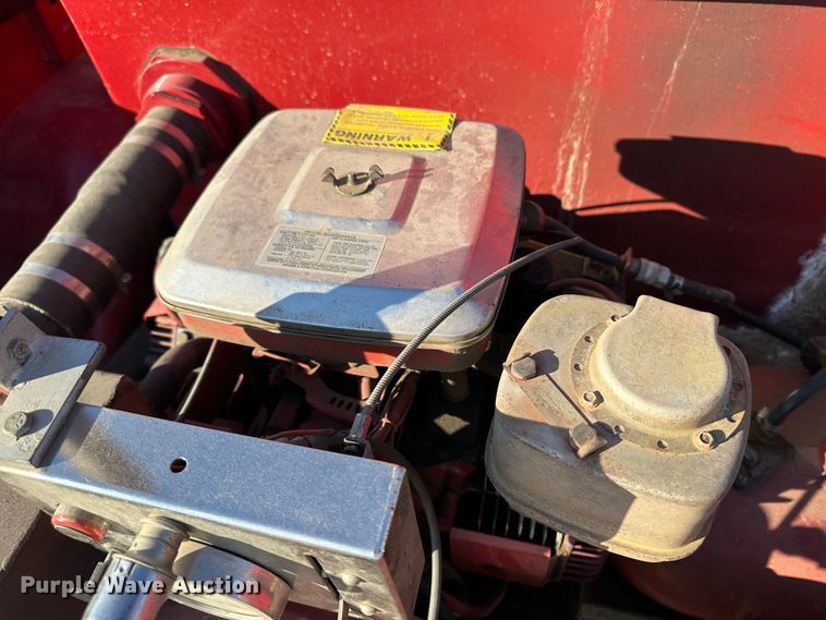 image for item JD9739 1985 Dodge W350  brush fire truck