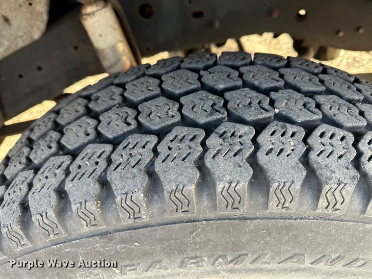 image for item JD9739 1985 Dodge W350  brush fire truck