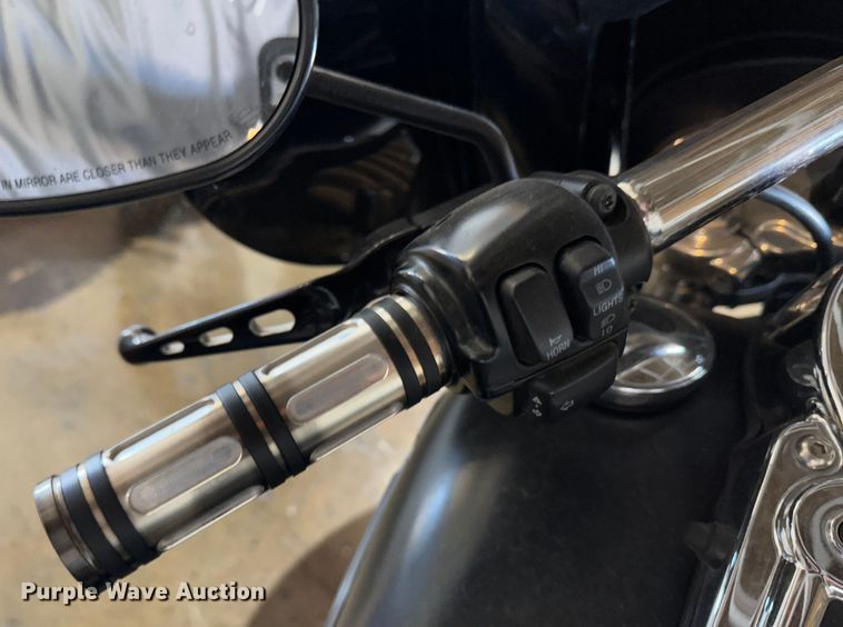 image for item JD9763 2010 Harley Davidson Dyna Fat Bob  motorcycle