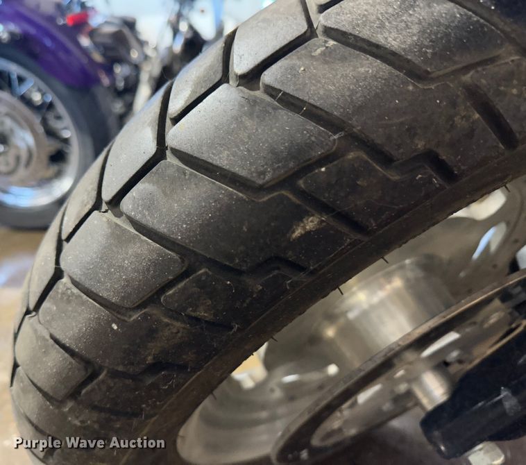 image for item JD9763 2010 Harley Davidson Dyna Fat Bob  motorcycle