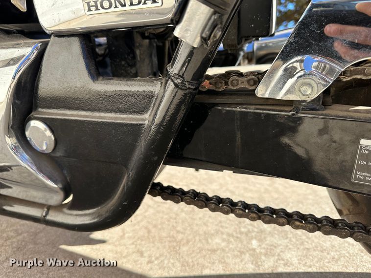 image for item JD9771 2006 Honda Shadow  motorcycle