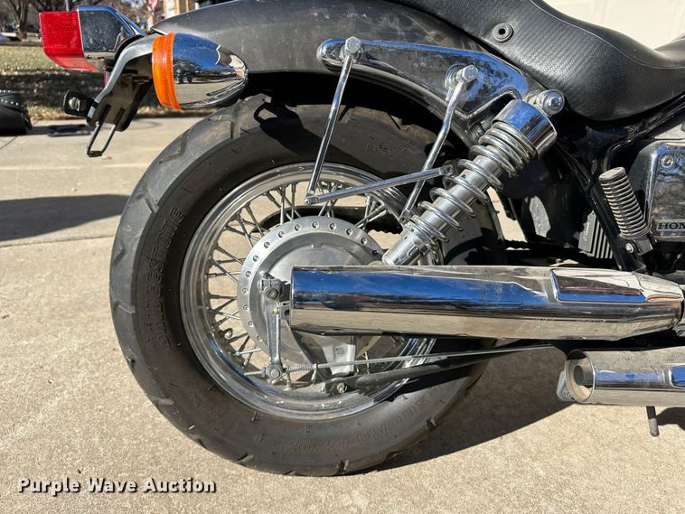 image for item JD9771 2006 Honda Shadow  motorcycle