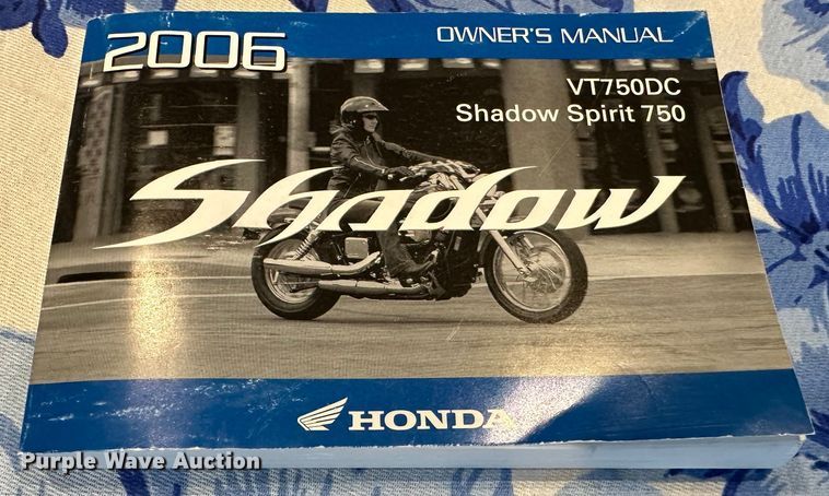 image for item JD9771 2006 Honda Shadow  motorcycle