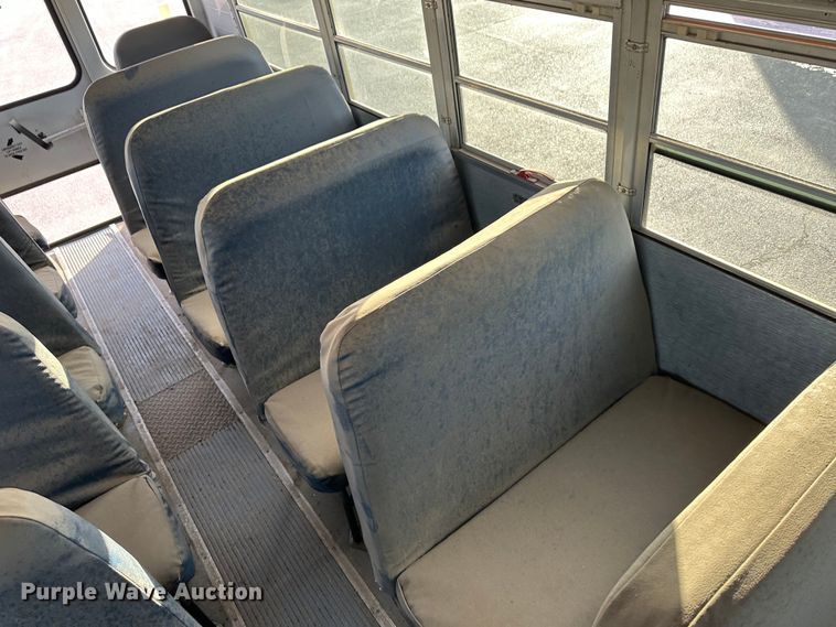 image for item JD9775 1999 Freightliner Thomas Built  school bus