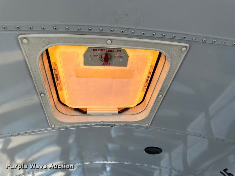 image for item JD9775 1999 Freightliner Thomas Built  school bus