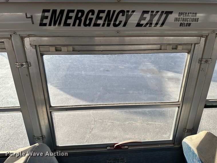 image for item JD9775 1999 Freightliner Thomas Built  school bus