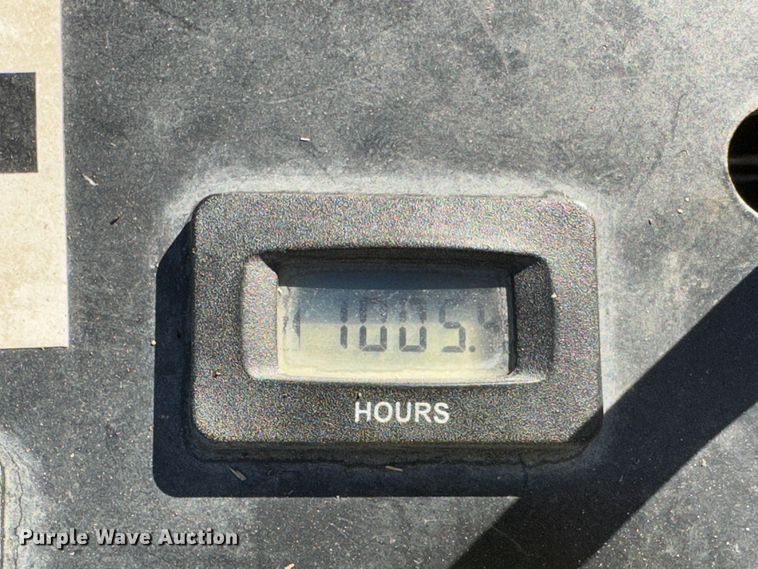 image for item JD9776 Ferris ISE 3100  ZTR lawn mower