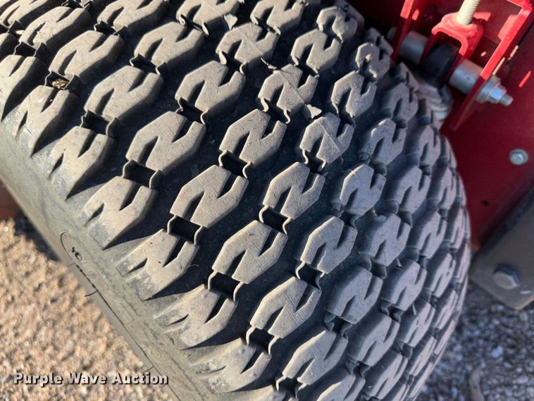 image for item JD9776 Ferris ISE 3100  ZTR lawn mower