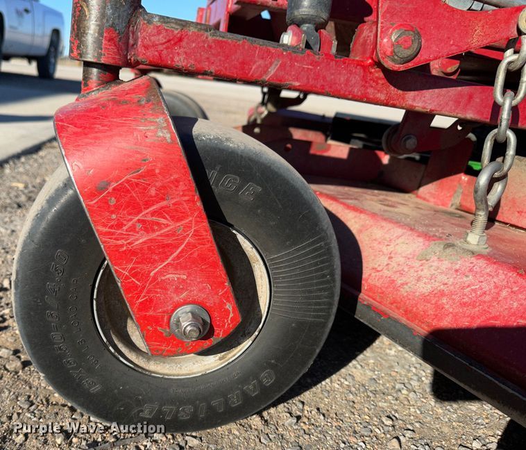 image for item JD9776 Ferris ISE 3100  ZTR lawn mower