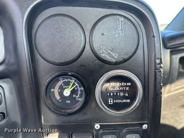 image for item JD9778 2008 Chevrolet C7500  utility / service truck