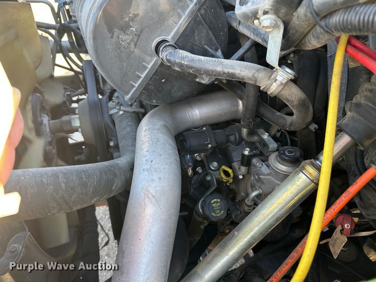 image for item JD9778 2008 Chevrolet C7500  utility / service truck