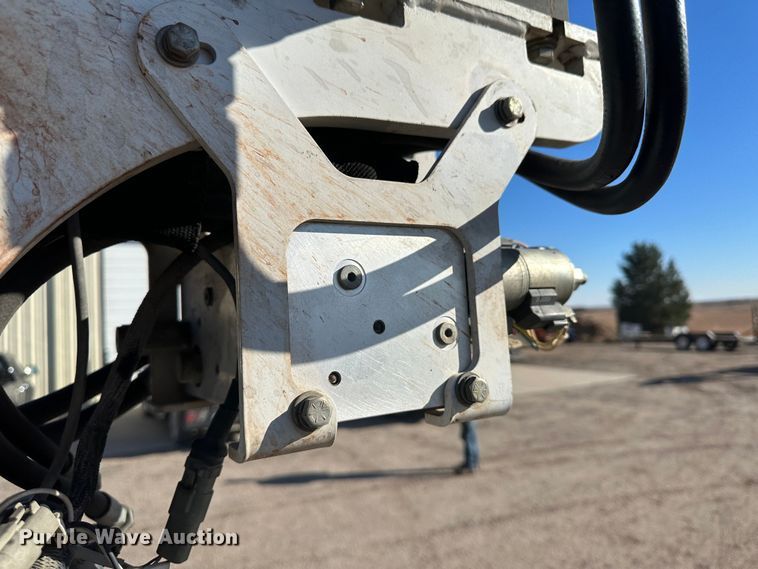 image for item JD9778 2008 Chevrolet C7500  utility / service truck