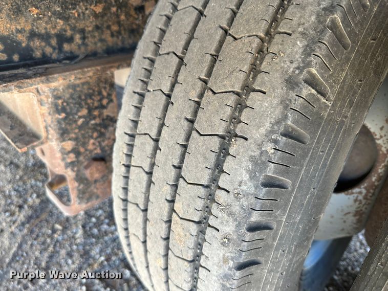 image for item JD9779 2013 PJ  flatbed trailer