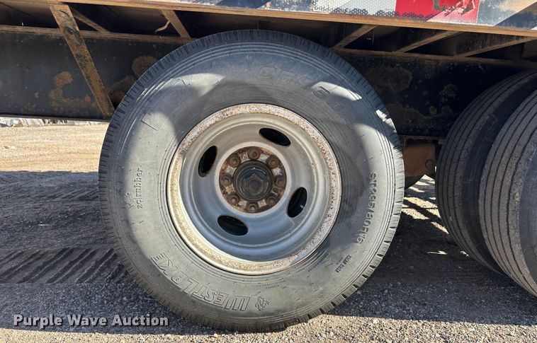 image for item JD9779 2013 PJ  flatbed trailer