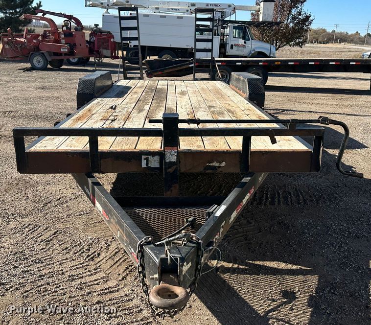 image for item JD9780 2012 PJ  flatbed trailer