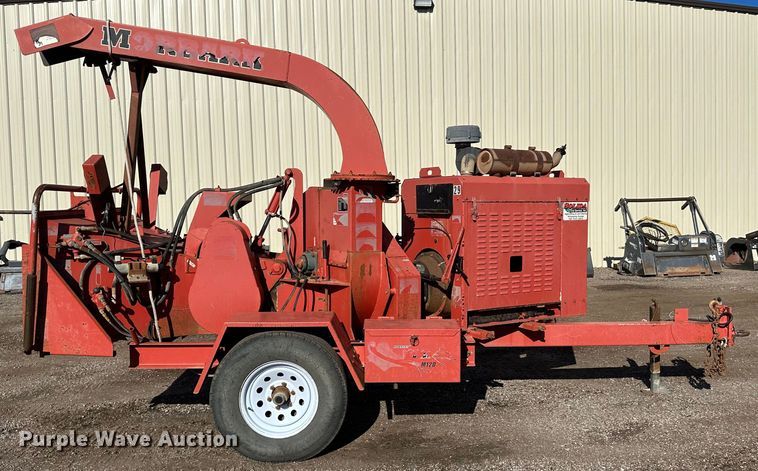 image for item JD9781 2009 Morbark M12D  wood chipper