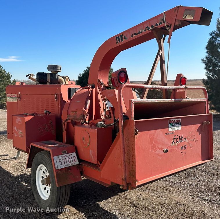 image for item JD9781 2009 Morbark M12D  wood chipper