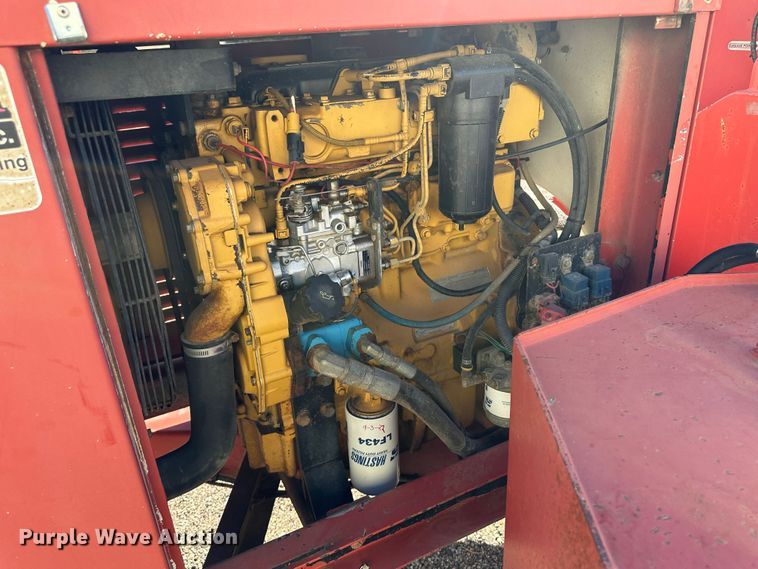 image for item JD9781 2009 Morbark M12D  wood chipper