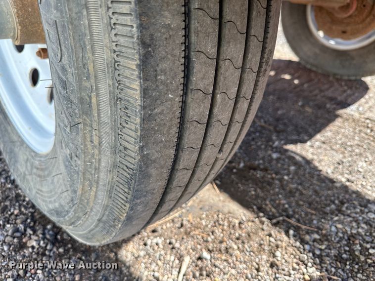 image for item JD9781 2009 Morbark M12D  wood chipper