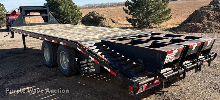 image for item JD9782 2009 PJ FD252  flatbed trailer
