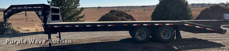 image for item JD9782 2009 PJ FD252  flatbed trailer