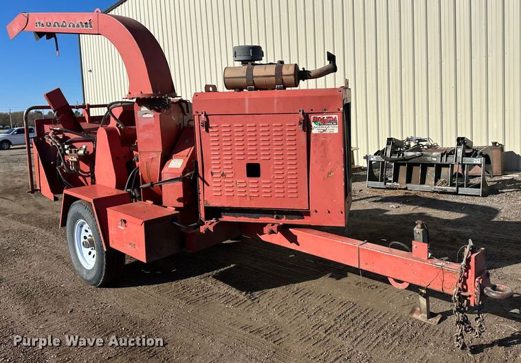 image for item JD9783 2009 Morbark  wood chipper