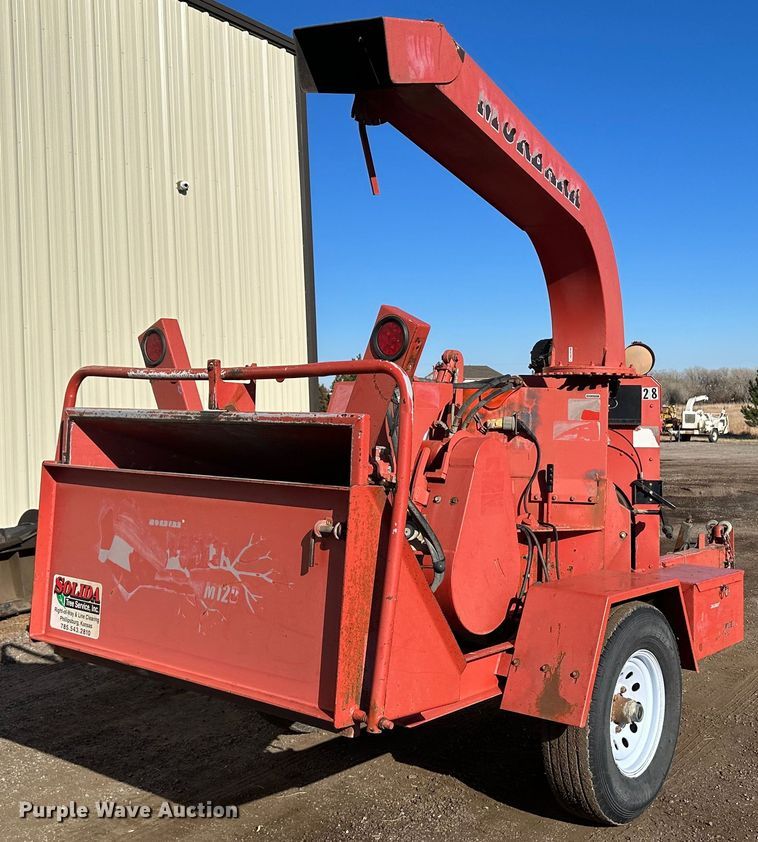 image for item JD9783 2009 Morbark  wood chipper